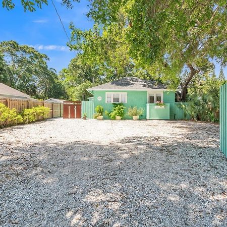 Sarasota, Fl Bungalow - Bright & Breezy Coastal Vibes - 10 Mins To White Sand Beaches Home Esterno foto