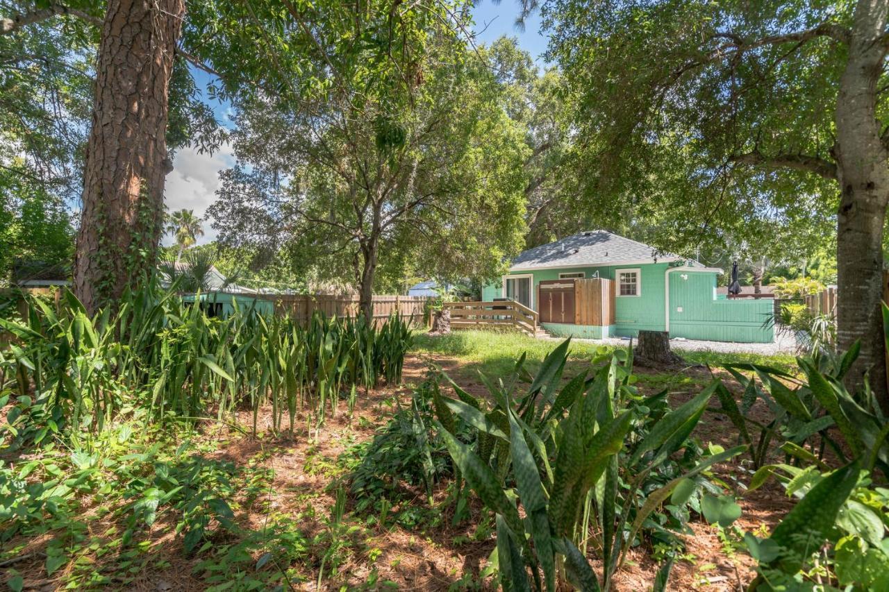 Sarasota, Fl Bungalow - Bright & Breezy Coastal Vibes - 10 Mins To White Sand Beaches Home Esterno foto