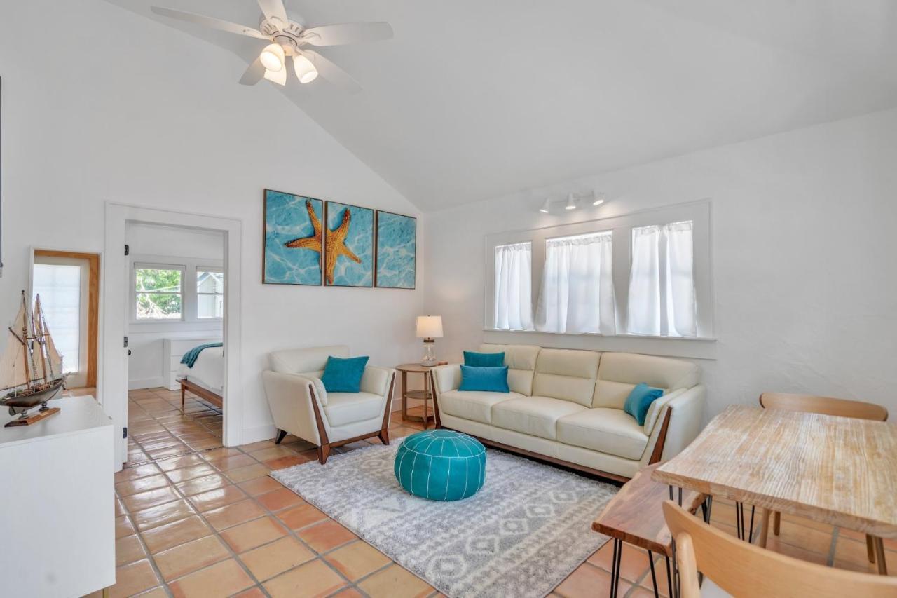 Sarasota, Fl Bungalow - Bright & Breezy Coastal Vibes - 10 Mins To White Sand Beaches Home Esterno foto