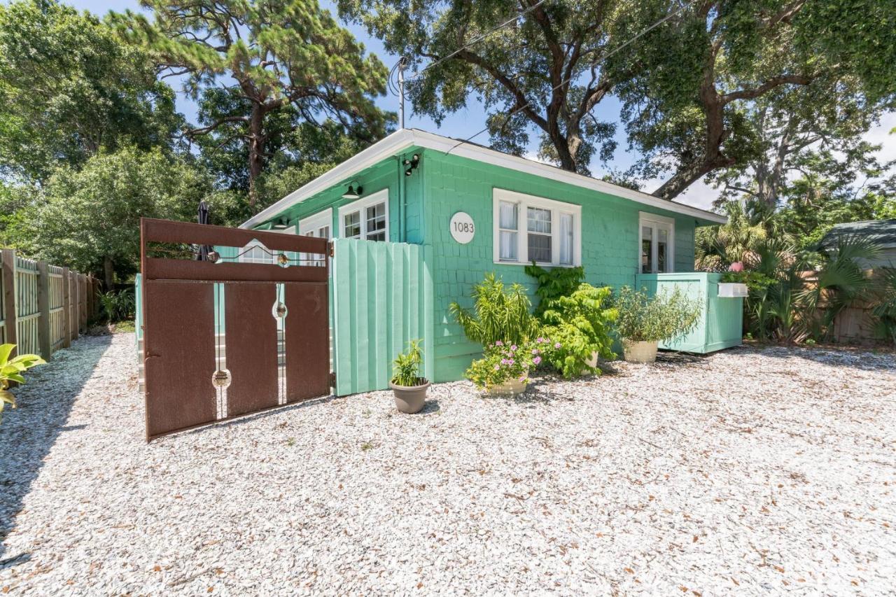 Sarasota, Fl Bungalow - Bright & Breezy Coastal Vibes - 10 Mins To White Sand Beaches Home Esterno foto