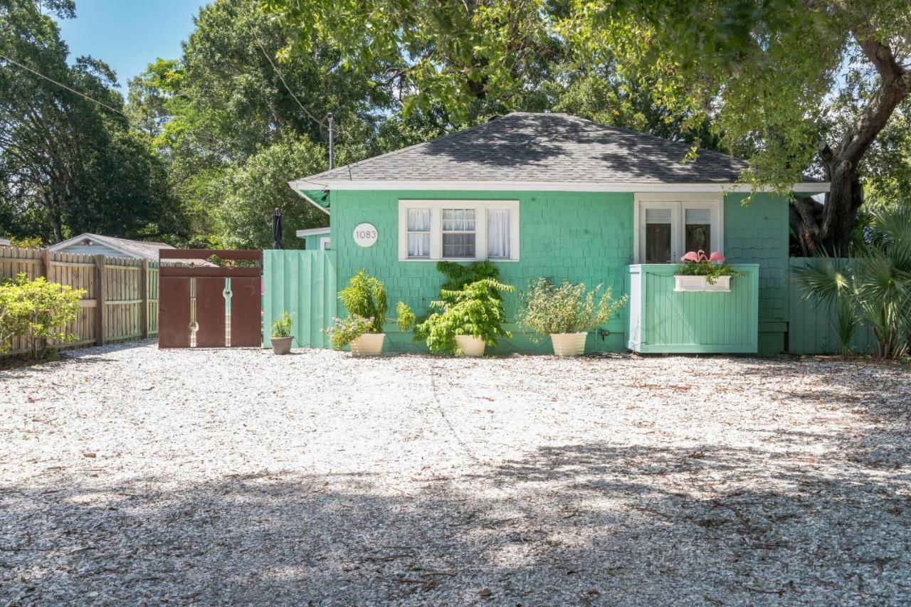 Sarasota, Fl Bungalow - Bright & Breezy Coastal Vibes - 10 Mins To White Sand Beaches Home Esterno foto